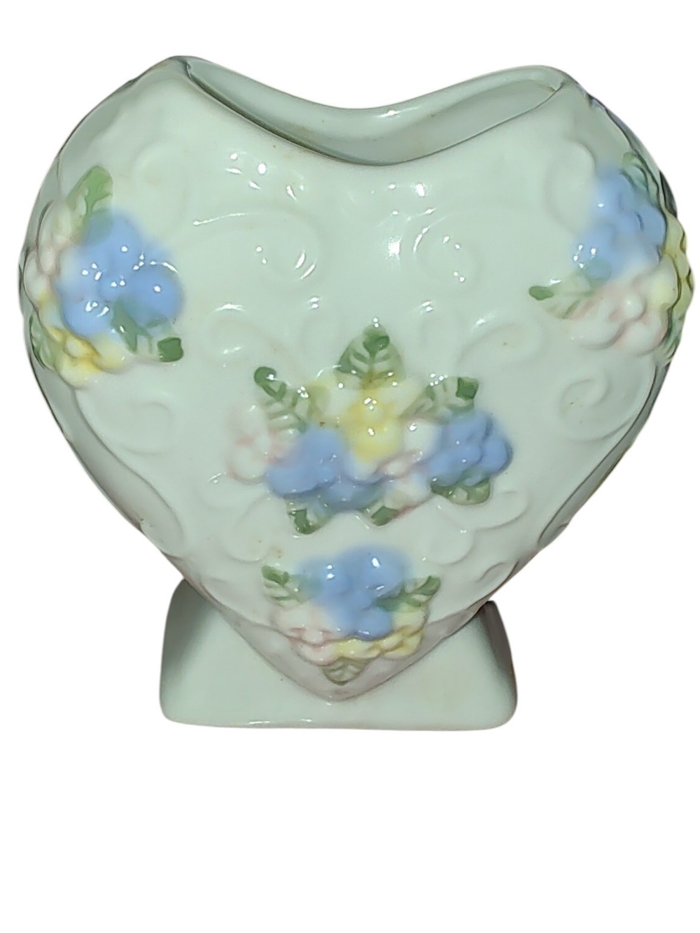 Vintage Floral Cottagecore Victorian Heart Shaped Flower Vase